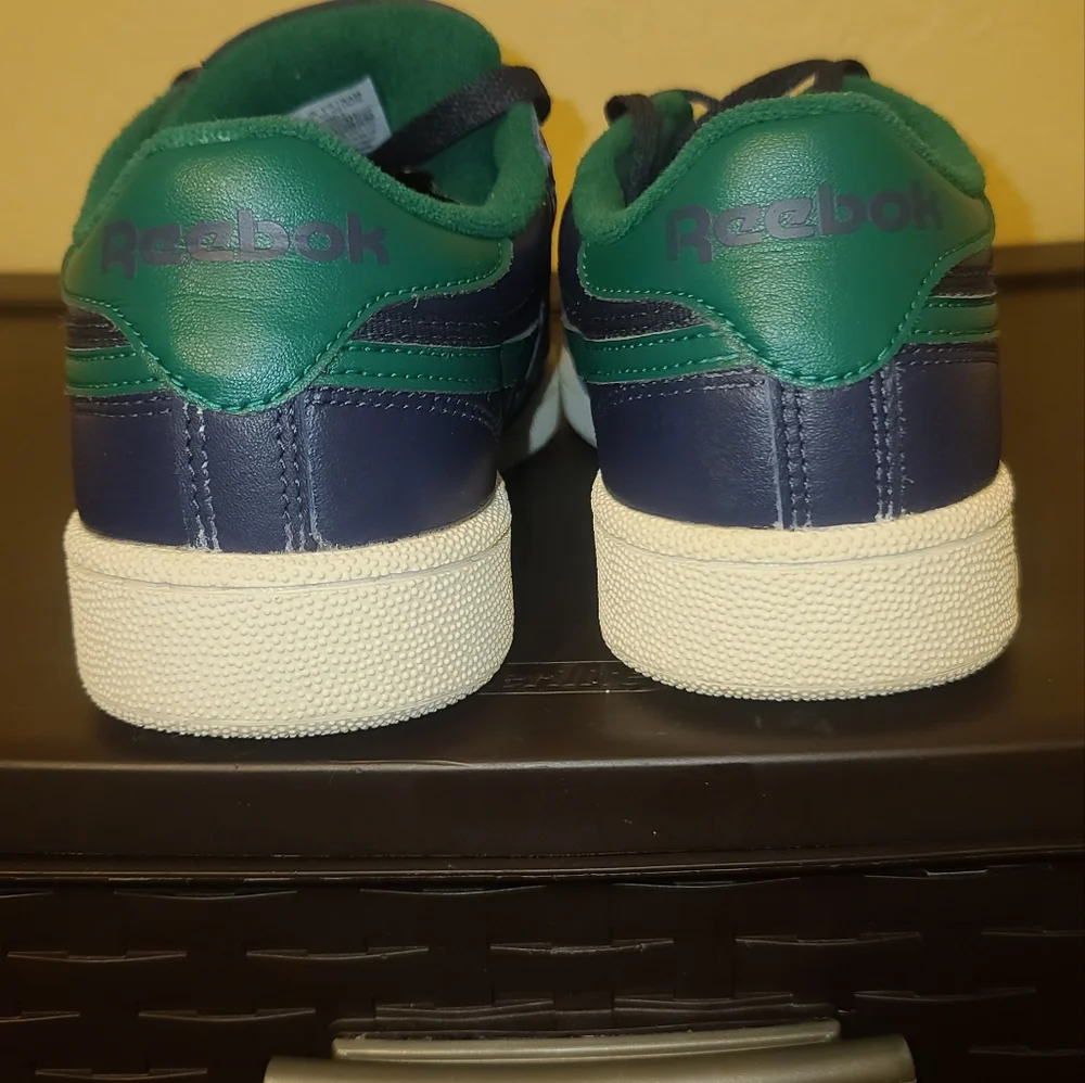 Like New Reebok Club C Revenge MU Size 10 (Blue&Green) - Picture 4 of 5